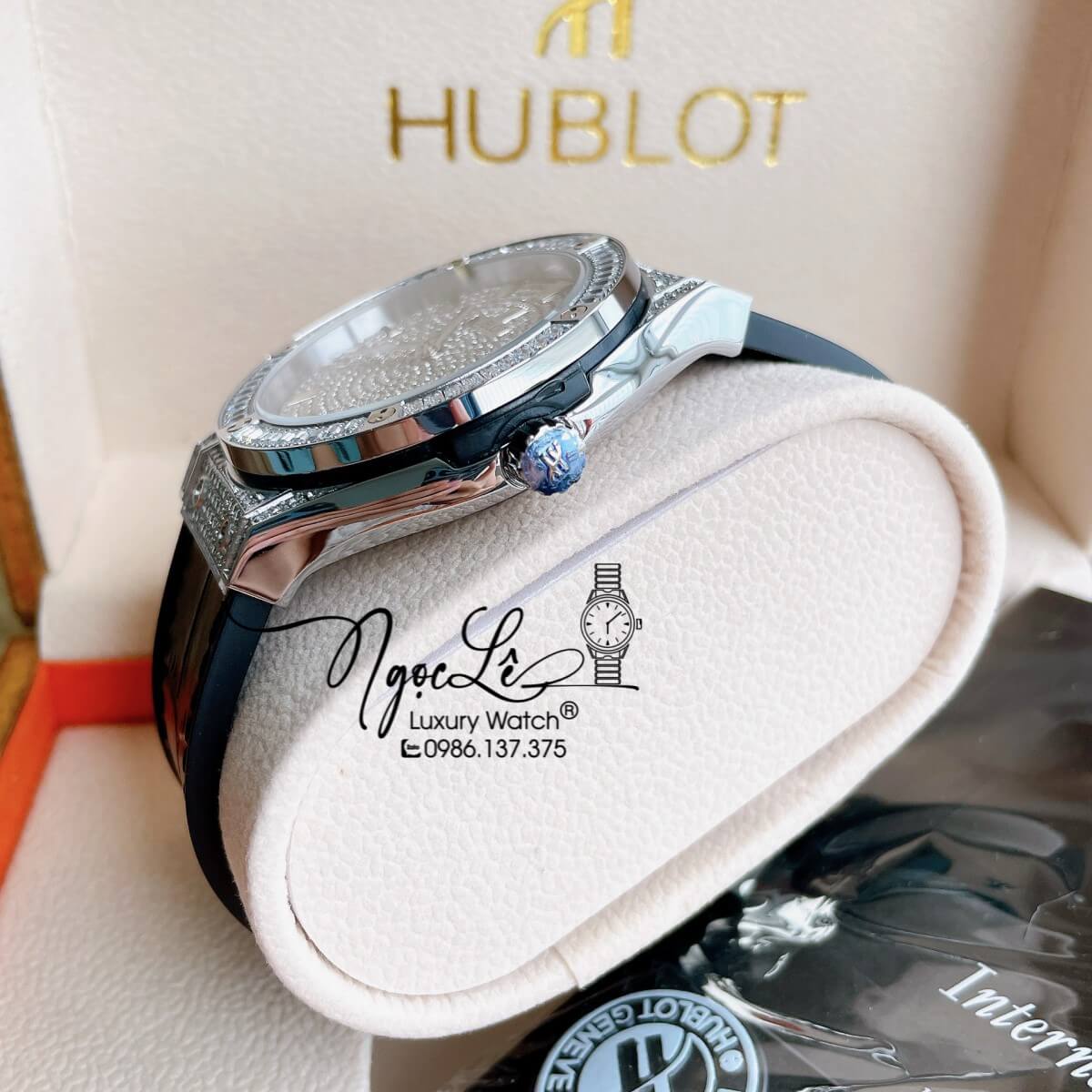 Đồng Hồ Hublot Automatic Nam 42mm Dây Da Silicon Đen Vỏ Bạc Đính Full Đá