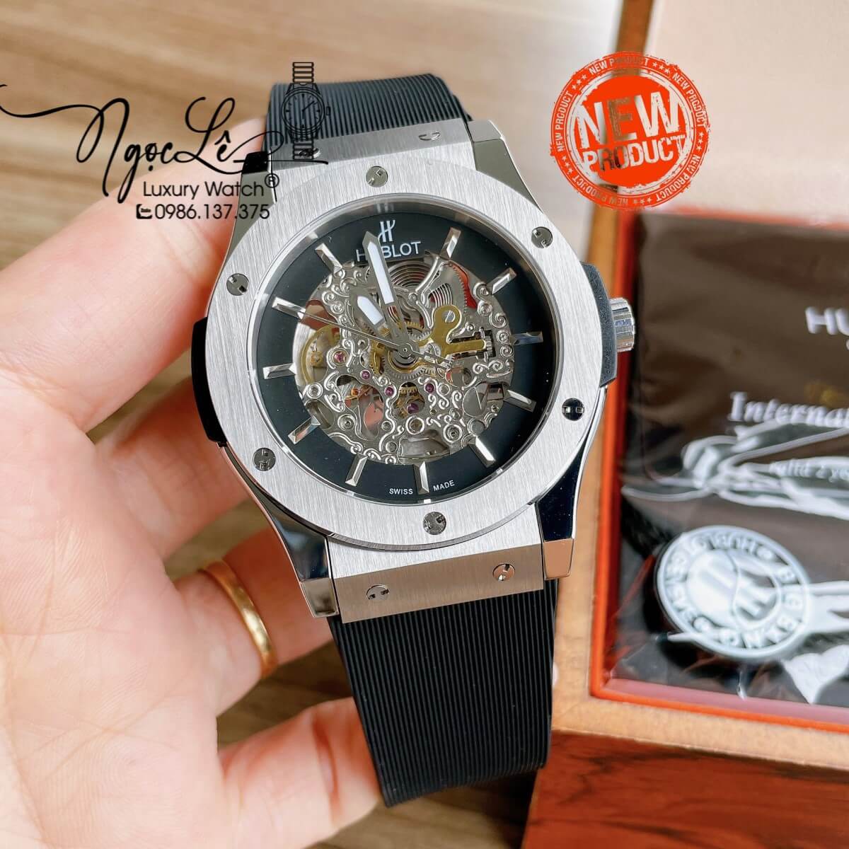 Đồng Hồ Hublot Automatic Nam Lộ Cơ Size 42mm Dây Silicon Đen Vỏ Bạc