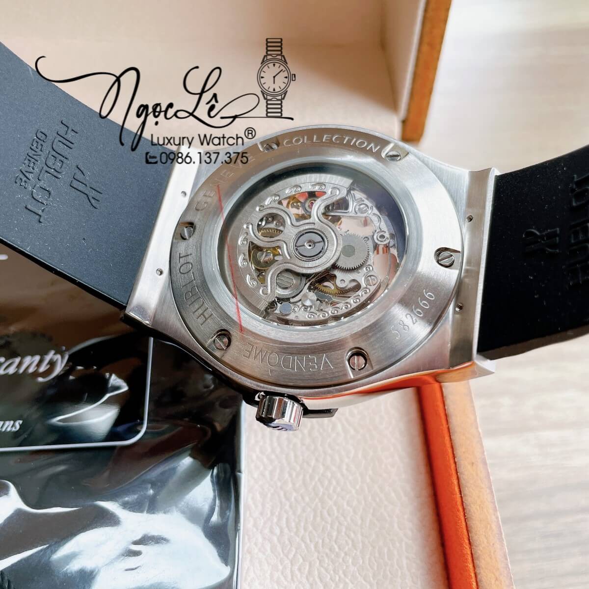 Đồng Hồ Hublot Automatic Nam Lộ Cơ Size 42mm Dây Silicon Đen Vỏ Bạc