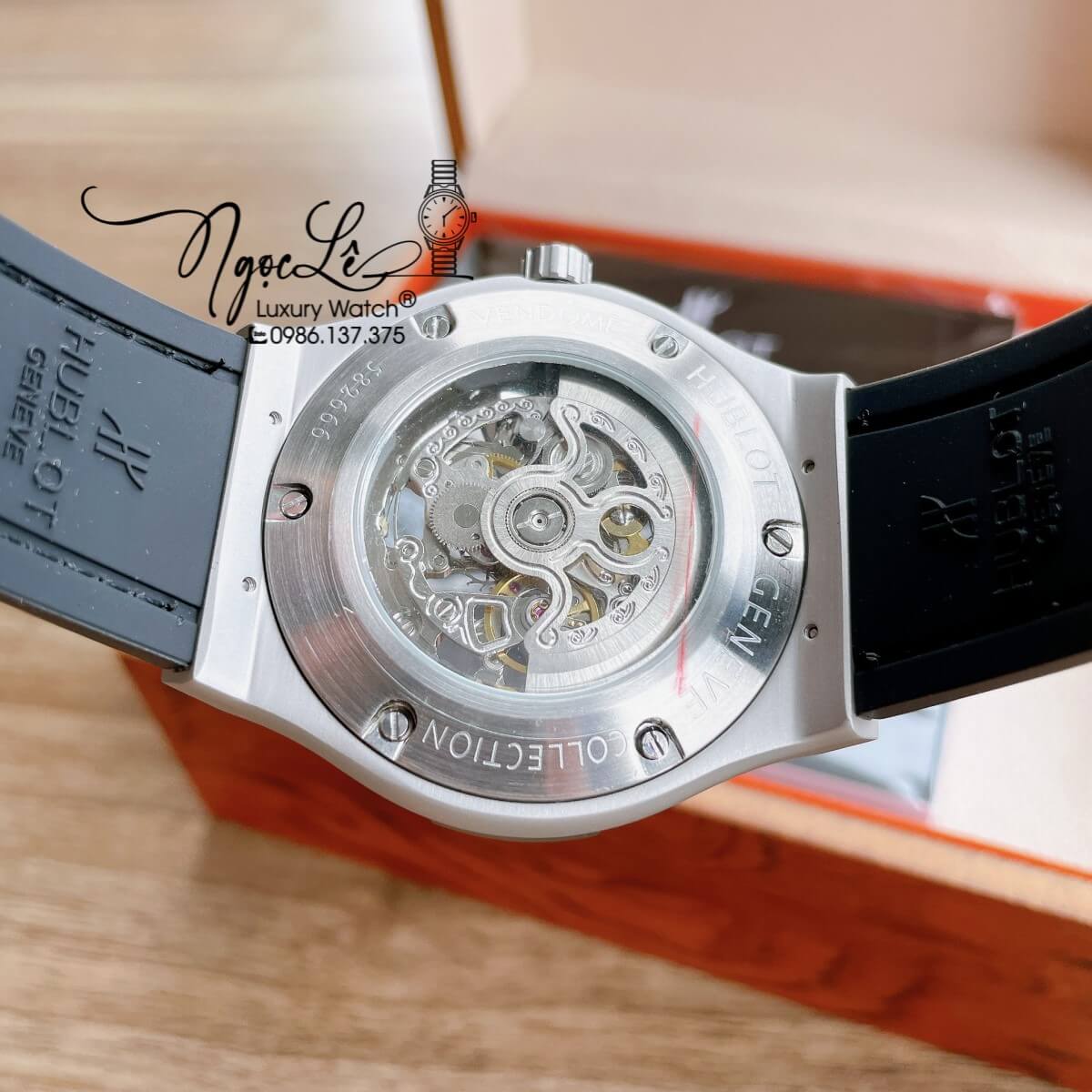 Đồng Hồ Hublot Automatic Nam Lộ Cơ Size 42mm Dây Silicon Đen Vỏ Thép Mờ