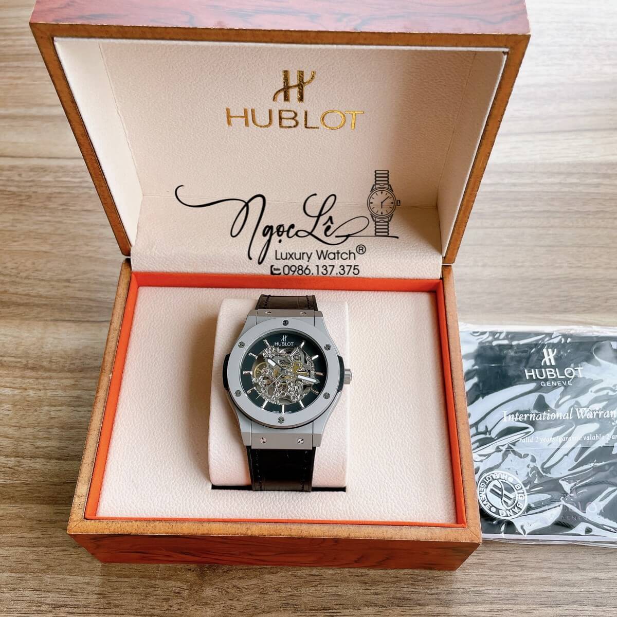 Đồng Hồ Hublot Automatic Nam Lộ Cơ Size 42mm Dây Silicon Đen Vỏ Thép Mờ