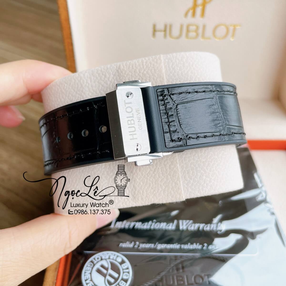 Đồng Hồ Hublot Automatic Nam Lộ Cơ Size 42mm Dây Silicon Đen Vỏ Thép Mờ