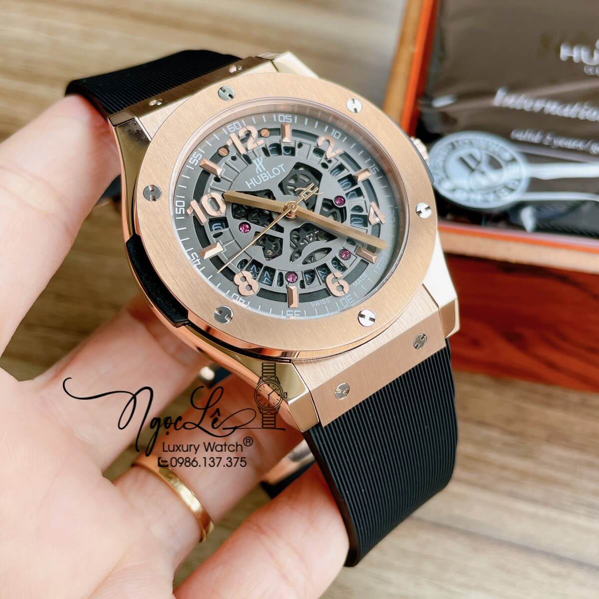 Đồng Hồ Hublot Automatic Nam Lộ Cơ Size 42mm Dây Silicon Đen Vỏ Thép Rose
