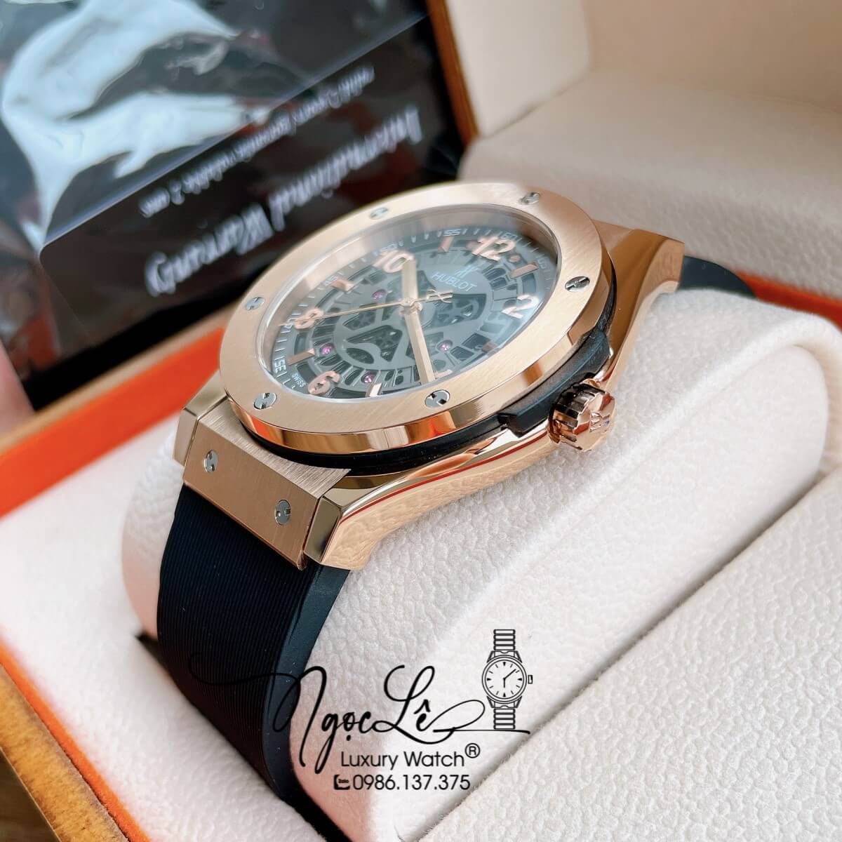Đồng Hồ Hublot Automatic Nam Lộ Cơ Size 42mm Dây Silicon Đen Vỏ Thép Rose