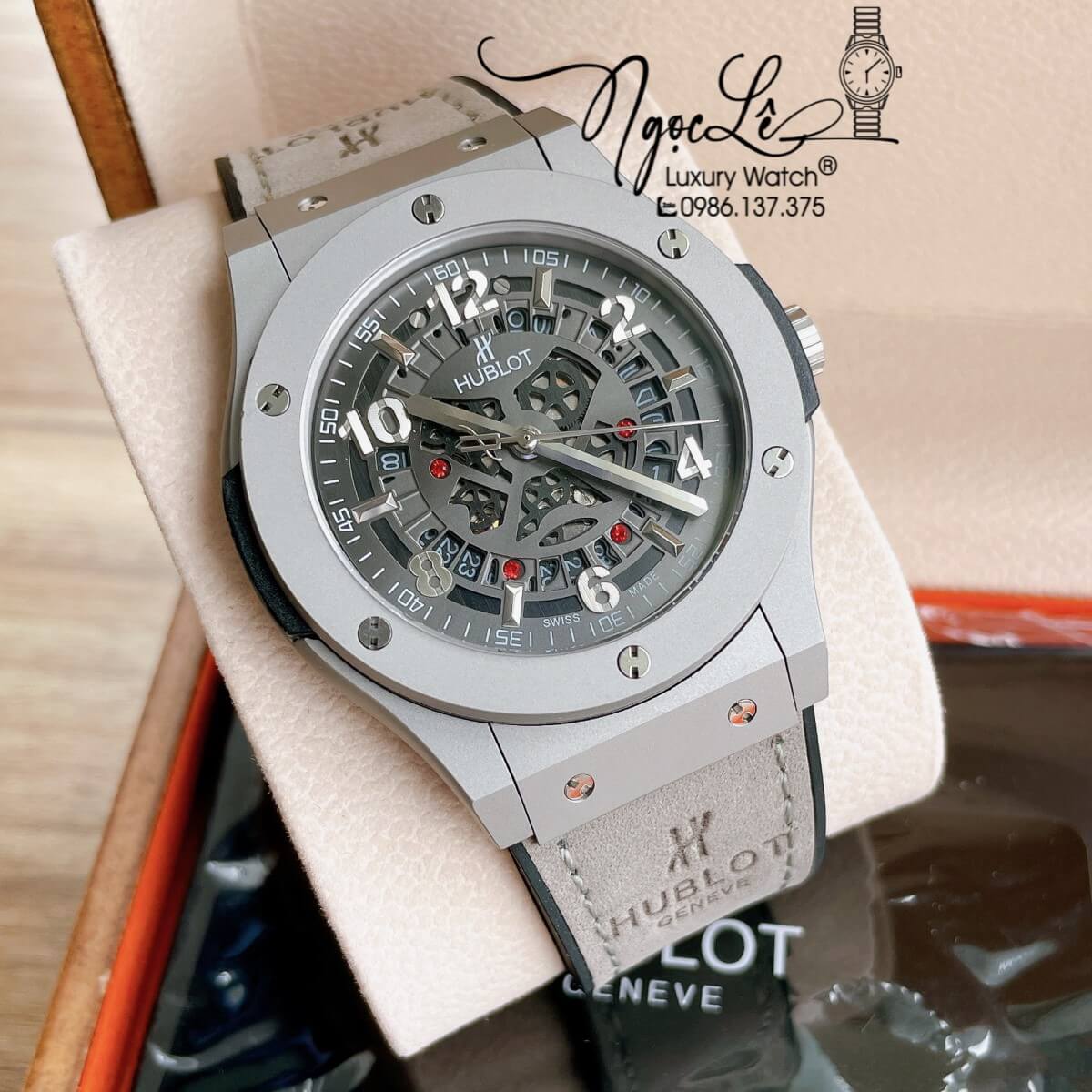 Đồng Hồ Hublot Automatic Nam Lộ Cơ Size 42mm Dây Da Silicon Xám Vỏ Thép Mờ