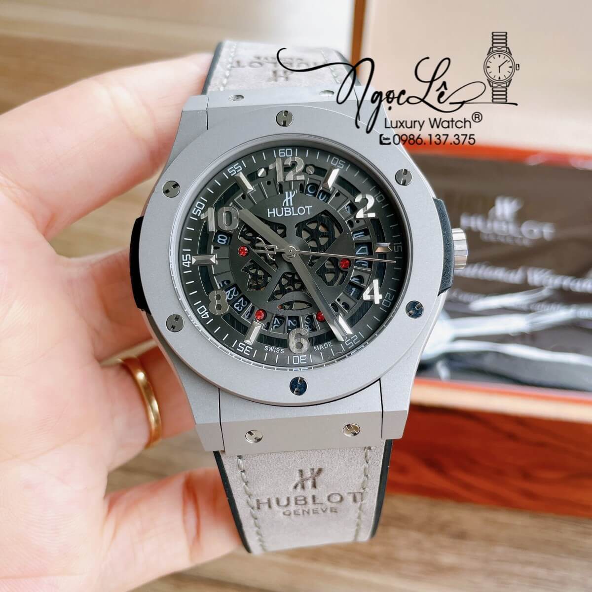 Đồng Hồ Hublot Automatic Nam Lộ Cơ Size 42mm Dây Da Silicon Xám Vỏ Thép Mờ