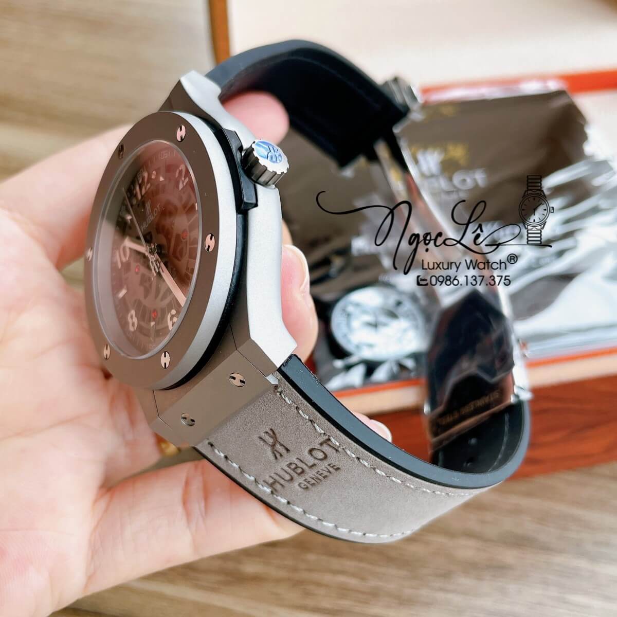 Đồng Hồ Hublot Automatic Nam Lộ Cơ Size 42mm Dây Da Silicon Xám Vỏ Thép Mờ