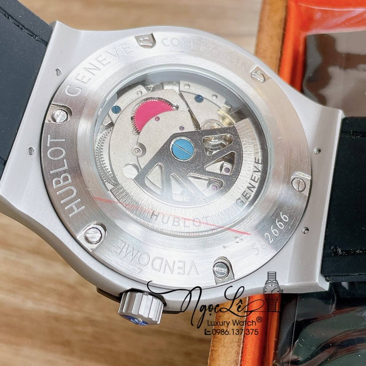 Đồng Hồ Hublot Automatic Nam Lộ Cơ Size 42mm Dây Da Silicon Xám Vỏ Thép Mờ