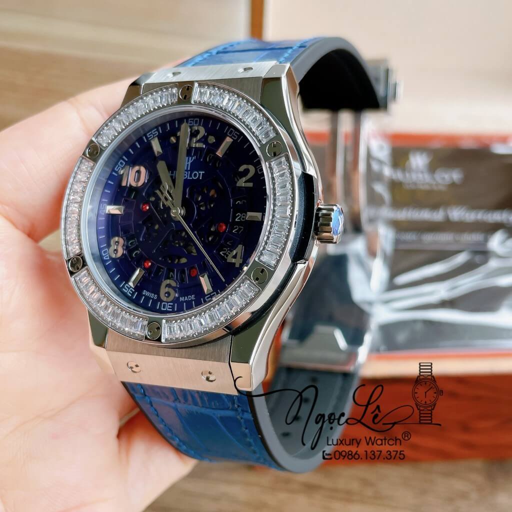 Đồng Hồ Hublot Automatic Nam Lộ Cơ Size 42mm Dây Da Silicon Xanh Vỏ Bạc Đính Đá