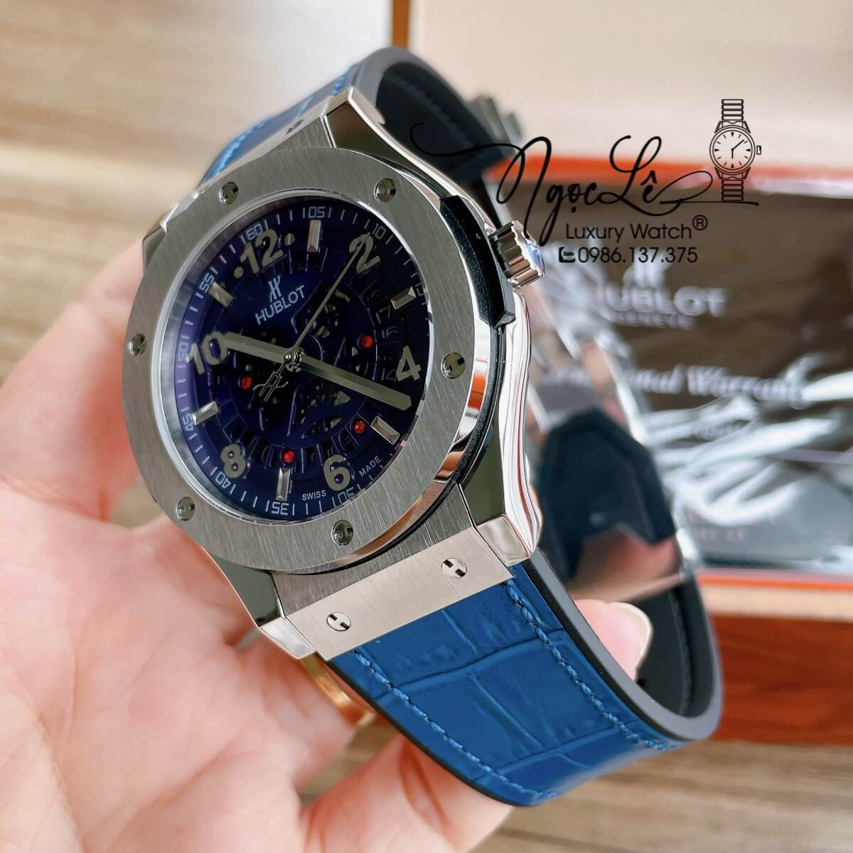 Đồng Hồ Hublot Automatic Nam Lộ Cơ Size 42mm Dây Da Silicon Xanh Vỏ Thép Bạc