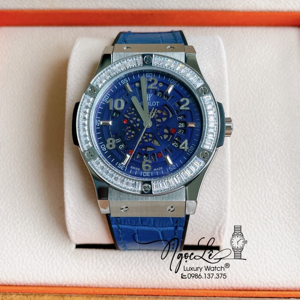 Đồng Hồ Hublot Automatic Nam Lộ Cơ Size 42mm Dây Da Silicon Xanh Vỏ Bạc Đính Đá