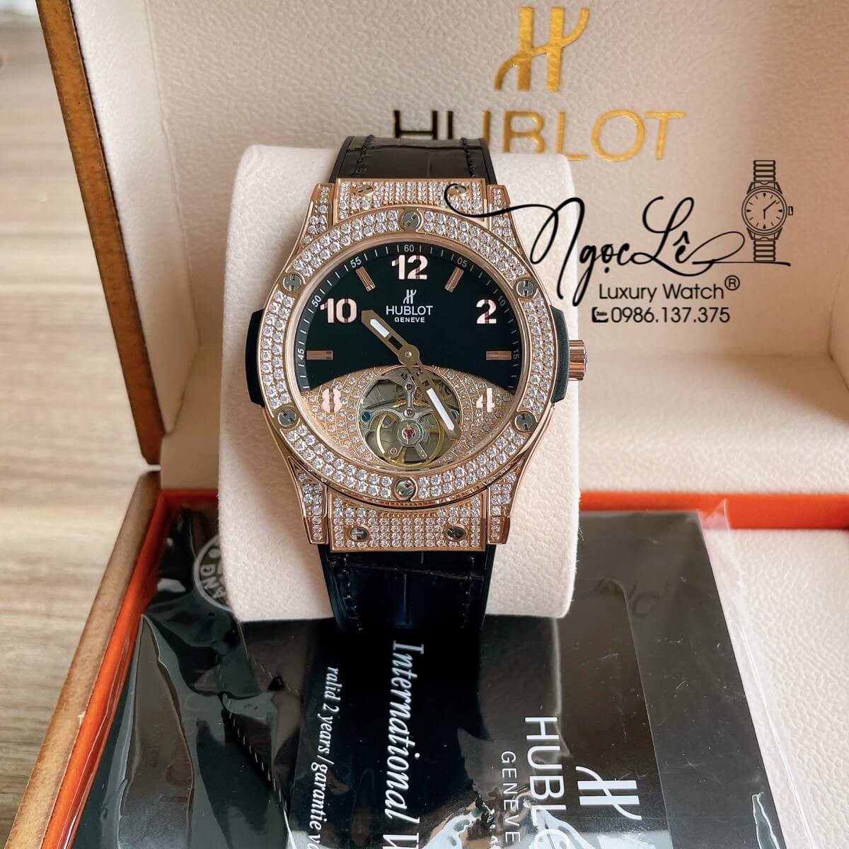Đồng Hồ Nam Hublot Big Bang Automatic Lộ Cơ Size 42mm Dây Da Silicon Đen Vỏ Rose Đính Đá