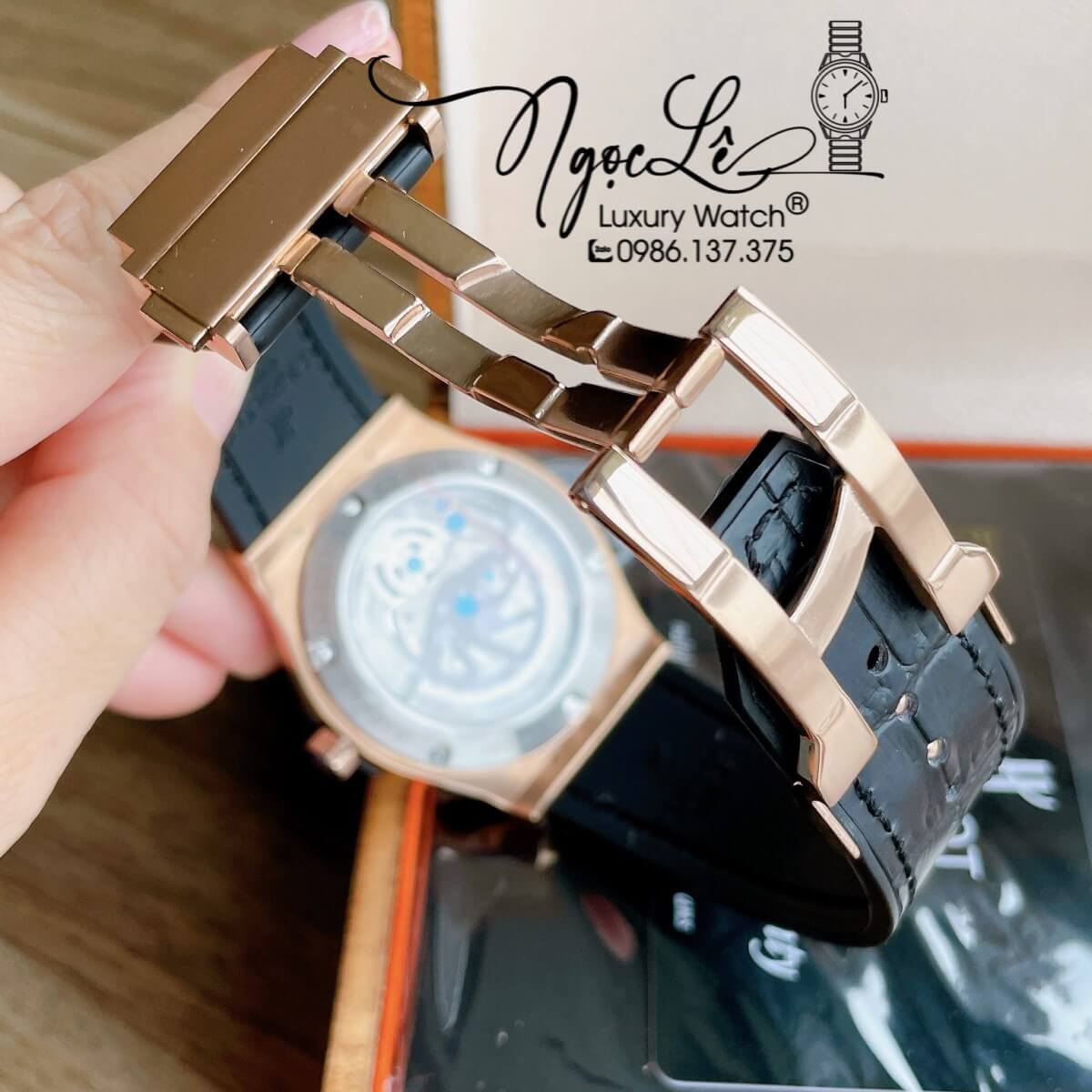 Đồng Hồ Nam Hublot Big Bang Automatic Lộ Cơ Size 42mm Dây Da Silicon Đen Vỏ Rose Đính Đá
