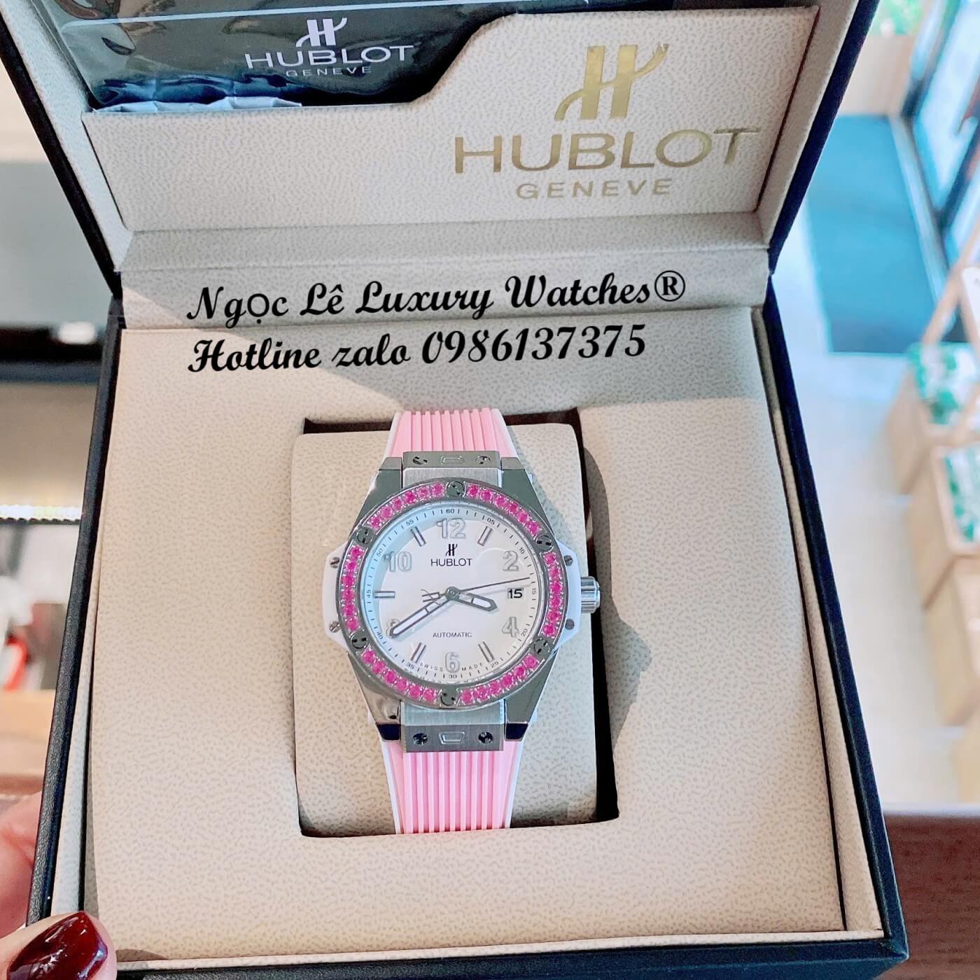 Đồng Hồ Hublot Big Bang Nữ Dây Cao Su Hồng Viền Đá Hồng Size 39mm Vỏ Thép Silver - Quartz