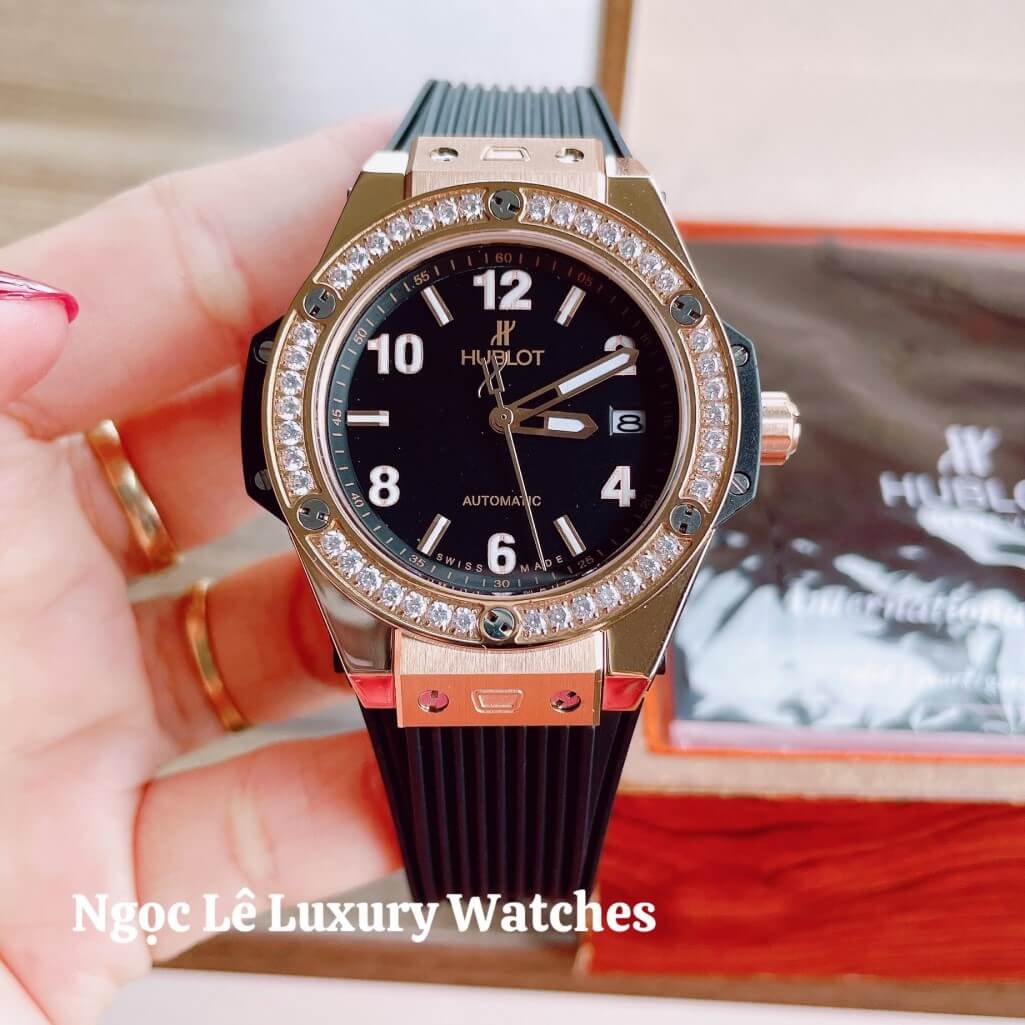 Đồng Hồ Nữ Hublot Big Bang Dây Silicon Đen Vỏ Rose Đính Đá Tròn Size 39mm