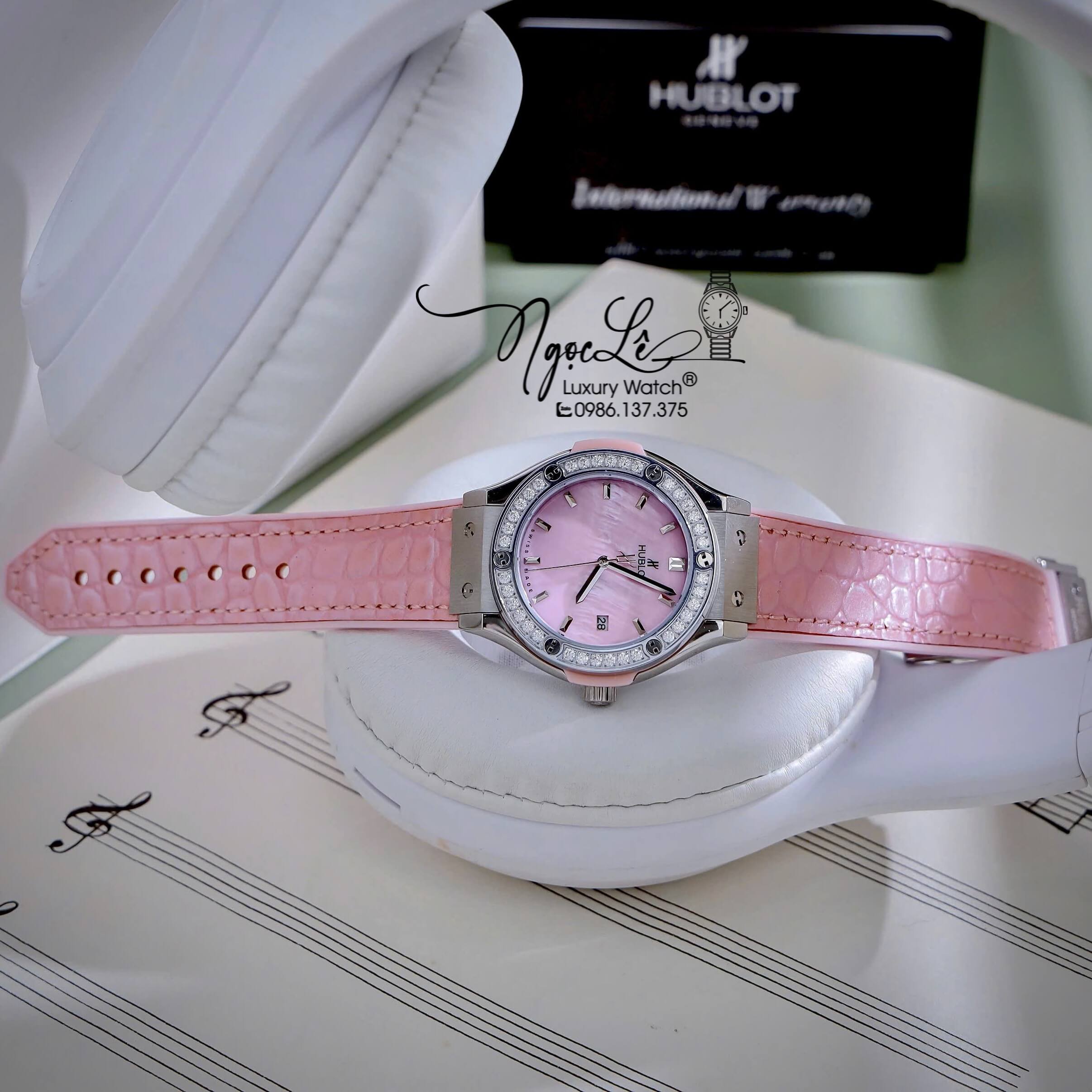 Đồng Hồ Nữ Hublot Classic Fusion Cao Su Bọc Da Hồng Đính Đá Vỏ Silver Size 34mm - Máy Quartz