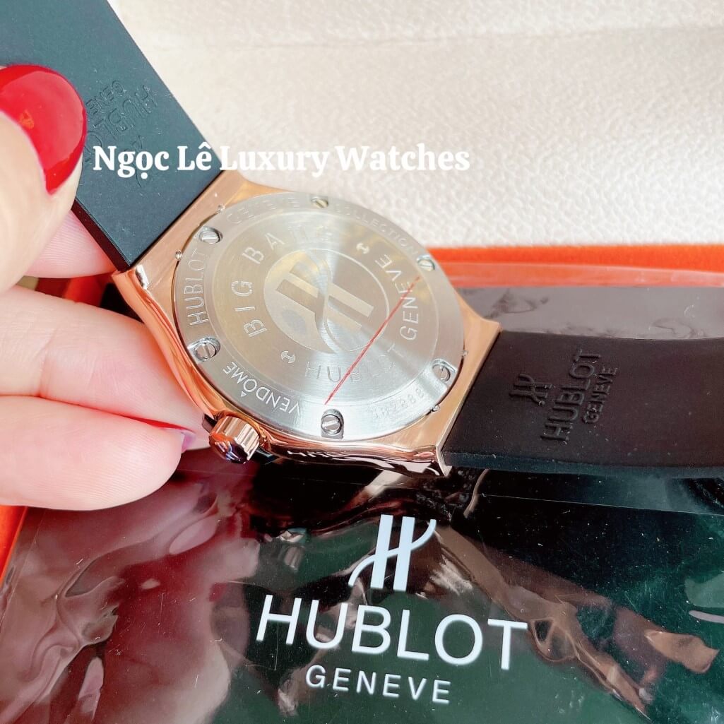 Đồng Hồ Nữ Hublot Classic Fusion 34mm Máy Pin Dây Silicon Đen Đính Đá Vỏ Rose Gold
