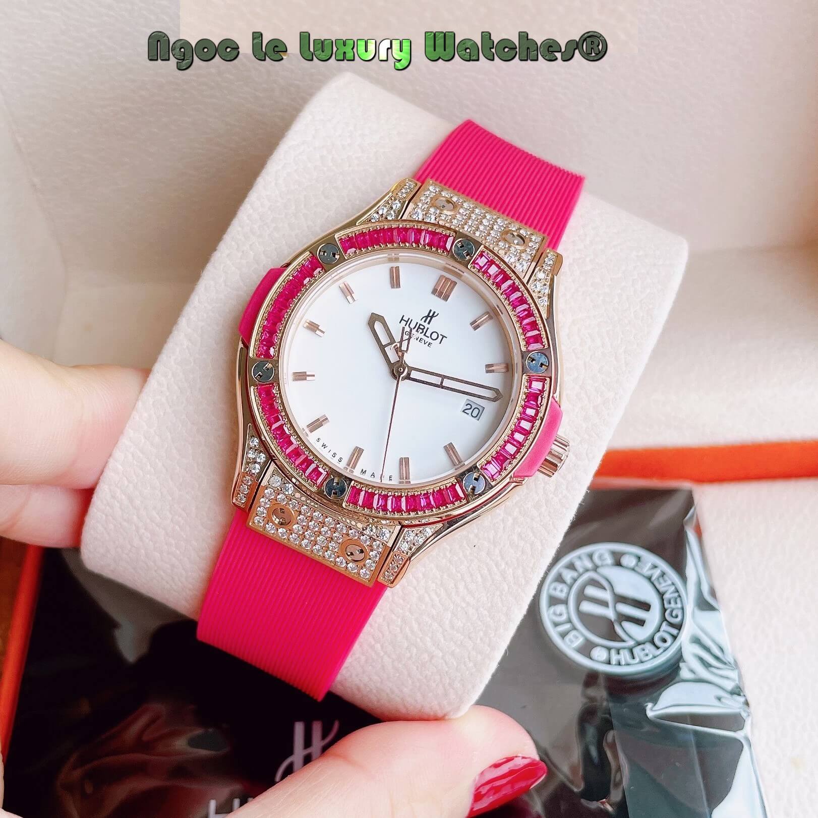 Đồng Hồ Nữ Hublot Classic Fusion 34mm Máy Pin Dây Silicon Hồng Đính Đá Vỏ Rose Gold