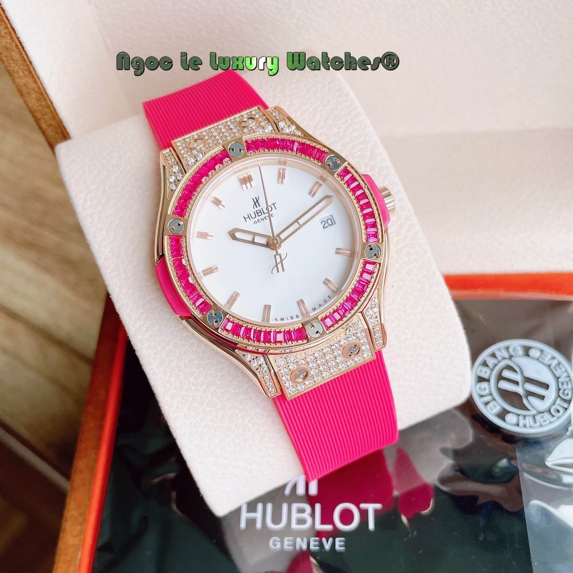 Đồng Hồ Nữ Hublot Classic Fusion 34mm Máy Pin Dây Silicon Hồng Đính Đá Vỏ Rose Gold