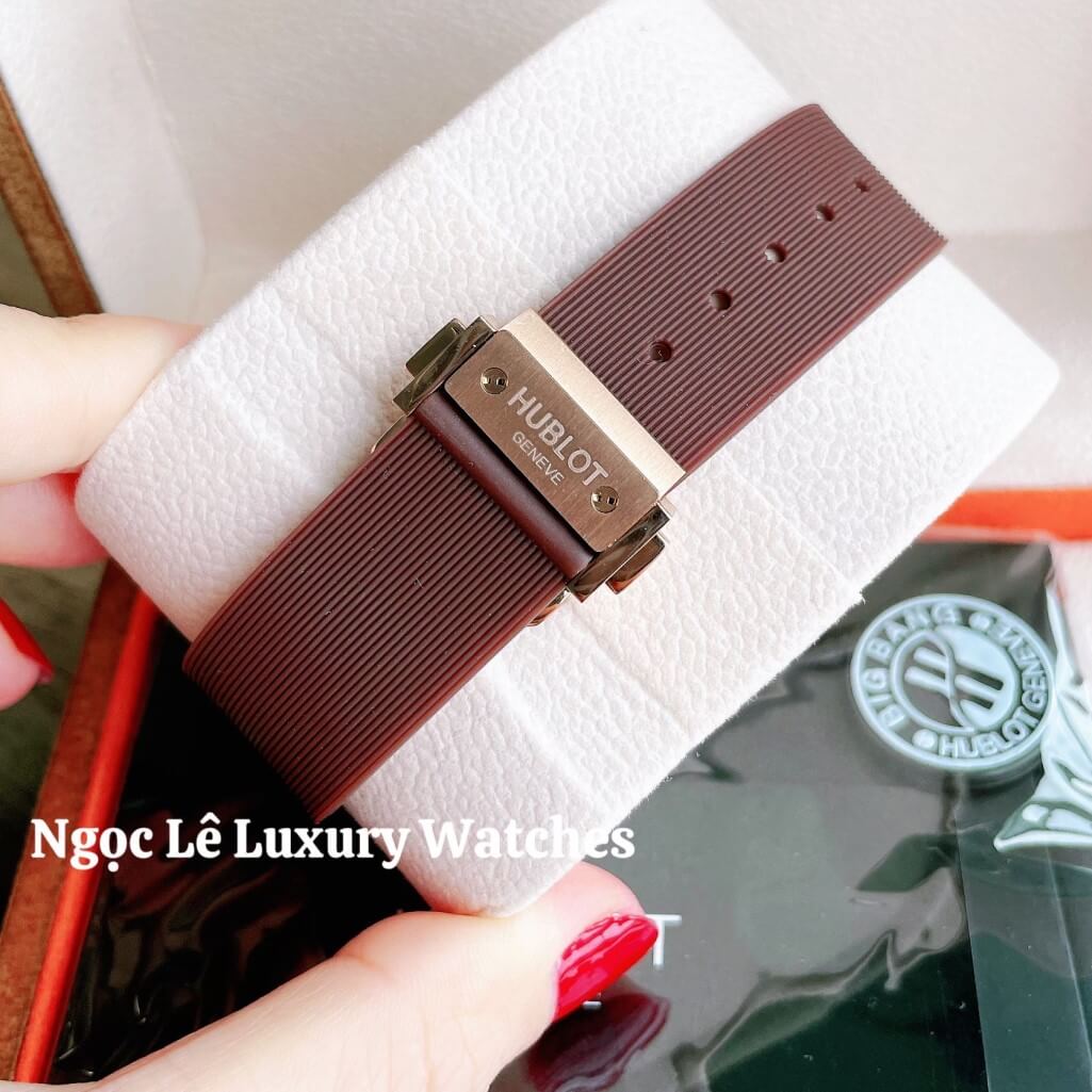 Đồng Hồ Nữ Hublot Classic Fusion 34mm Máy Pin Dây Silicon Nâu Đính Đá Vỏ Rose Gold