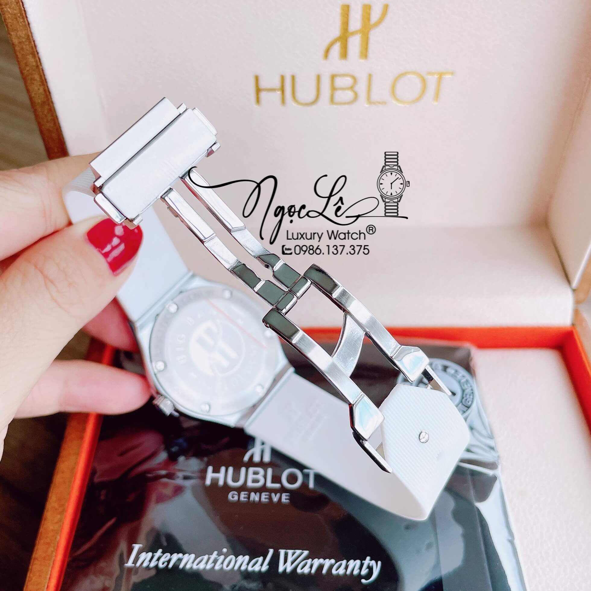 Đồng Hồ Nữ Hublot Classic Fusion 34mm Máy Pin Dây Silicon Trắng Đính Đá Ống Vỏ Silver