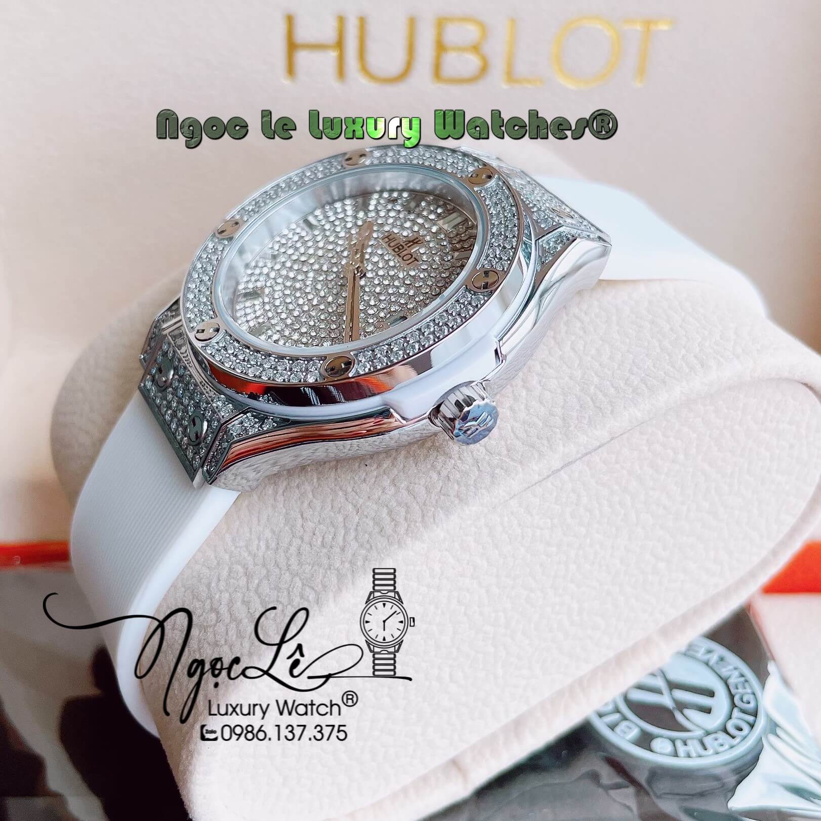 Đồng Hồ Nữ Hublot Classic Fusion 34mm Máy Pin Dây Silicon Trắng Đính Full Đá Vỏ Silver