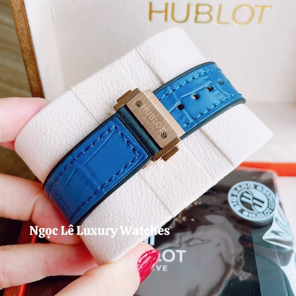 Đồng Hồ Nữ Hublot Classic Fusion 34mm Máy Pin Dây Da Silicon Xanh Đính Đá Vỏ Rose Gold