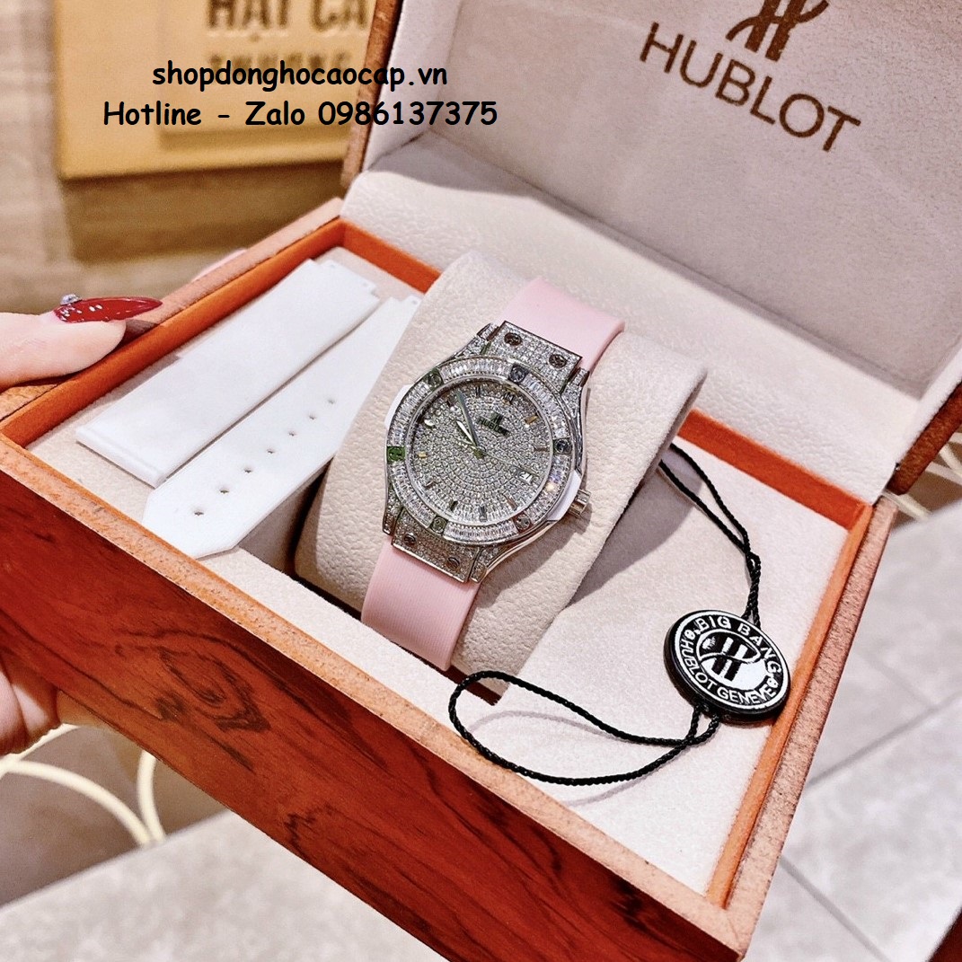 Đồng Hồ Hublot Classic Fusion Dây Da Silicon Hồng Đính Đá Bạc