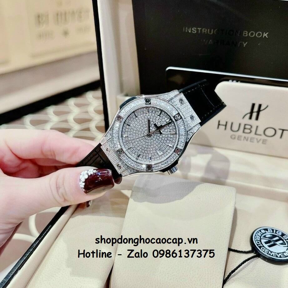 Đồng Hồ Hublot Classic Fusion Dây Da Silicon Đen Đính Đá Bạc