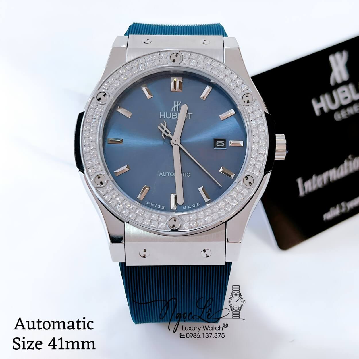 Đồng Hồ Hublot Classic Fusion Nam Tự Động Dây Silicon Xanh Đính Đá Mịn Silver 41mm