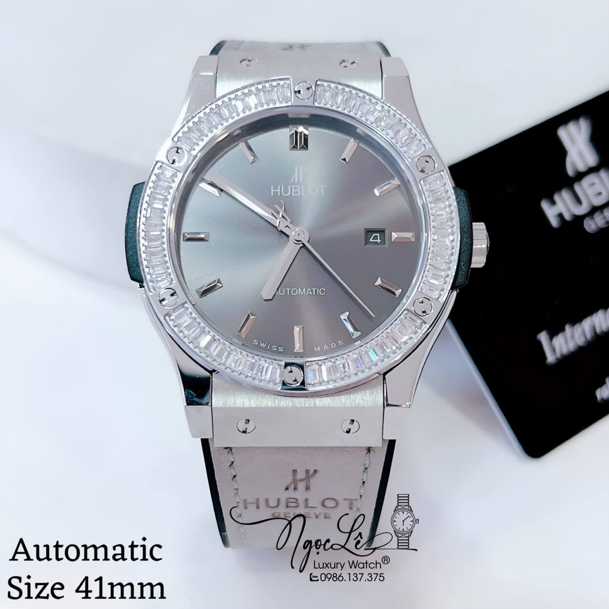 Đồng Hồ Hublot Classic Fusion Nam Tự Động Dây Da Silicon Xám Đính Đá Ống Silver 41mm