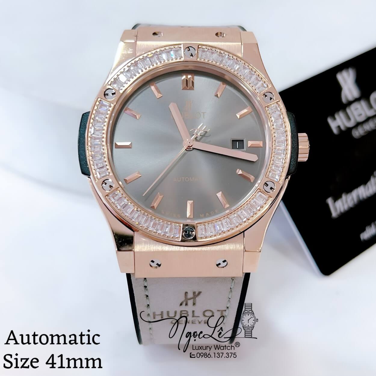 Đồng Hồ Hublot Classic Fusion Nam Tự Động Dây Da Silicon Xám Đính Đá Ống Rose 41mm