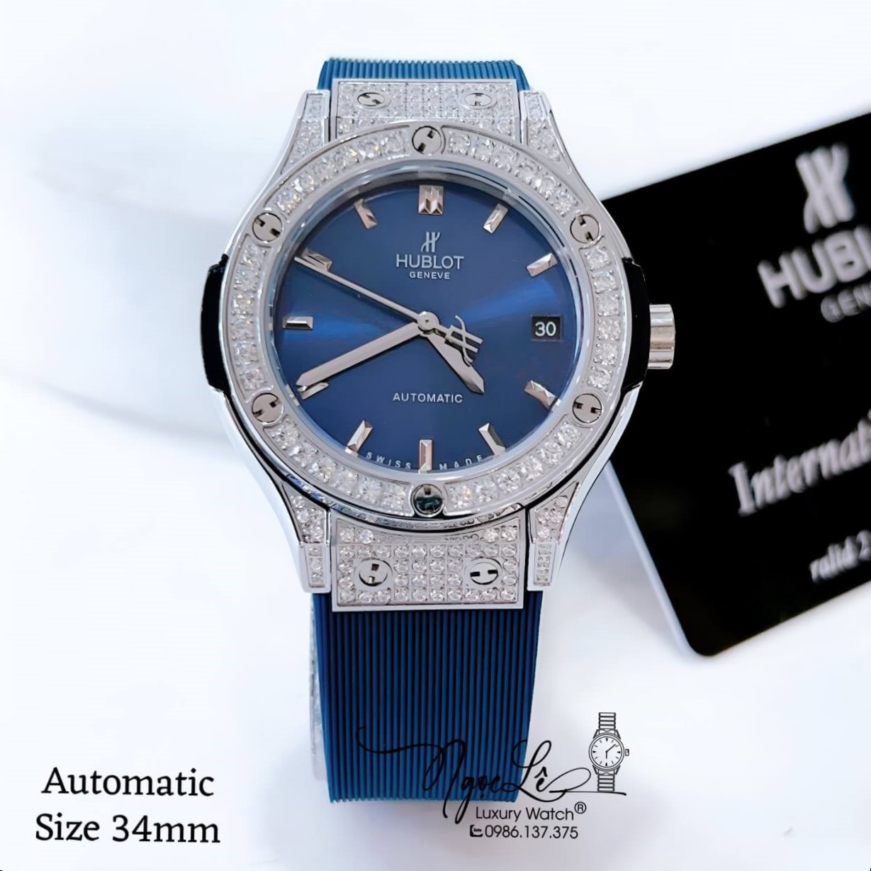 Đồng Hồ Hublot Classic Fusion Nữ Máy Cơ Tự Động Dây Silicon Xanh Navy Đính Đá Tròn Silver Size 34mm