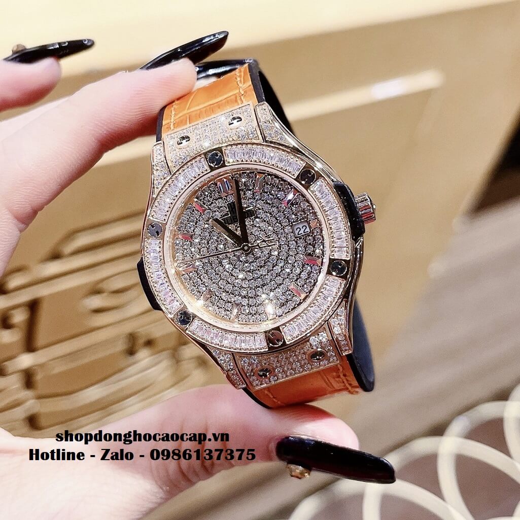 Đồng Hồ Hublot Classic Fusion Dây Da Silicon Cam Đính Đá Rose 34mm