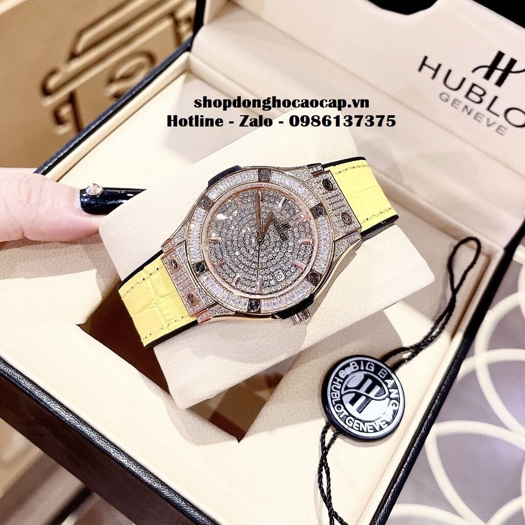 Đồng Hồ Hublot Classic Fusion Dây Da Silicon Vàng Đính Đá Rose