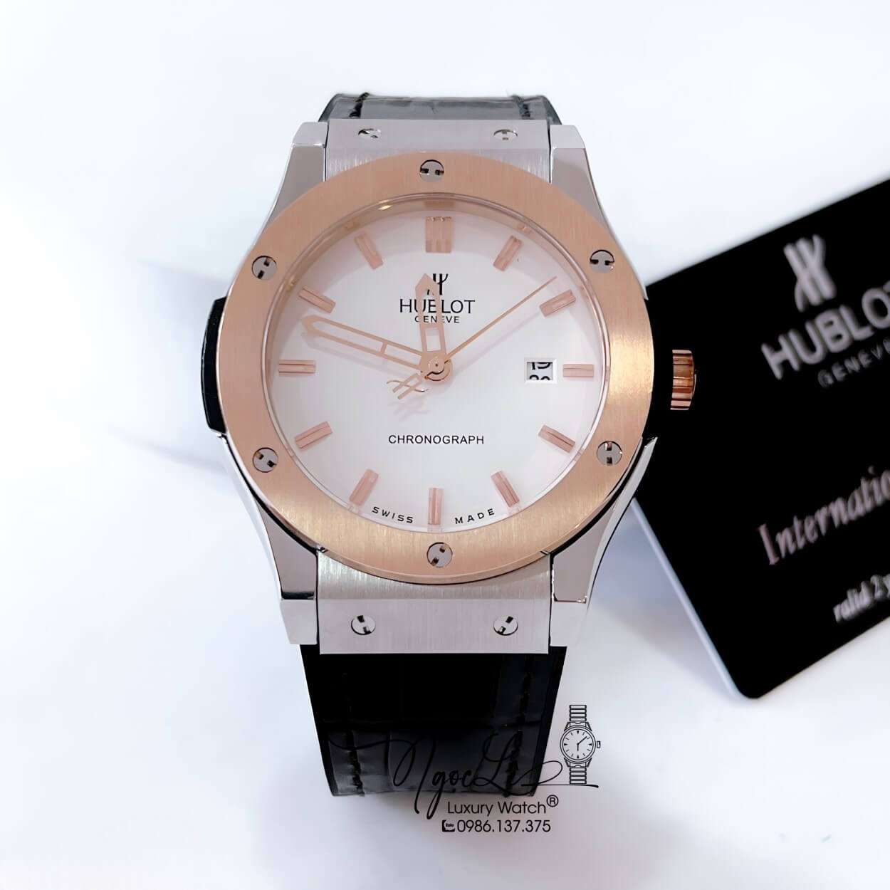 Đồng Hồ Hublot Classic Fusion Nam Máy Pin Dây Silicon Đen Mặt Trắng Vỏ Demi Rose Size 42mm