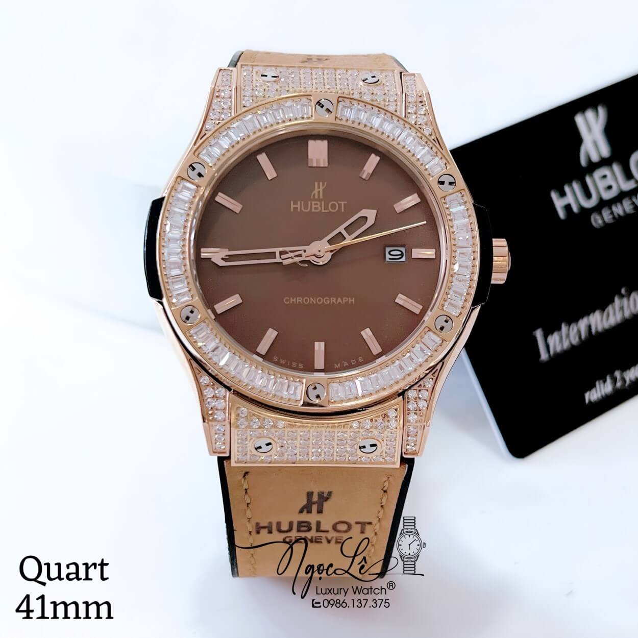 Đồng Hồ Hublot Classic Fusion Nam Dây Da Silicon Nâu Bò Đính Đá Ống Vỏ Rose Size 41mm