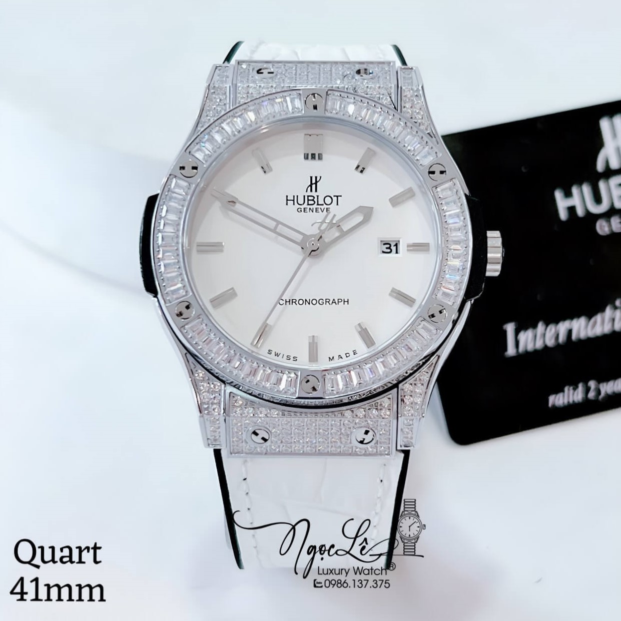 Đồng Hồ Hublot Classic Fusion Nam Dây Da Silicon Trắng Đính Đá Ống Vỏ Silver Size 41mm