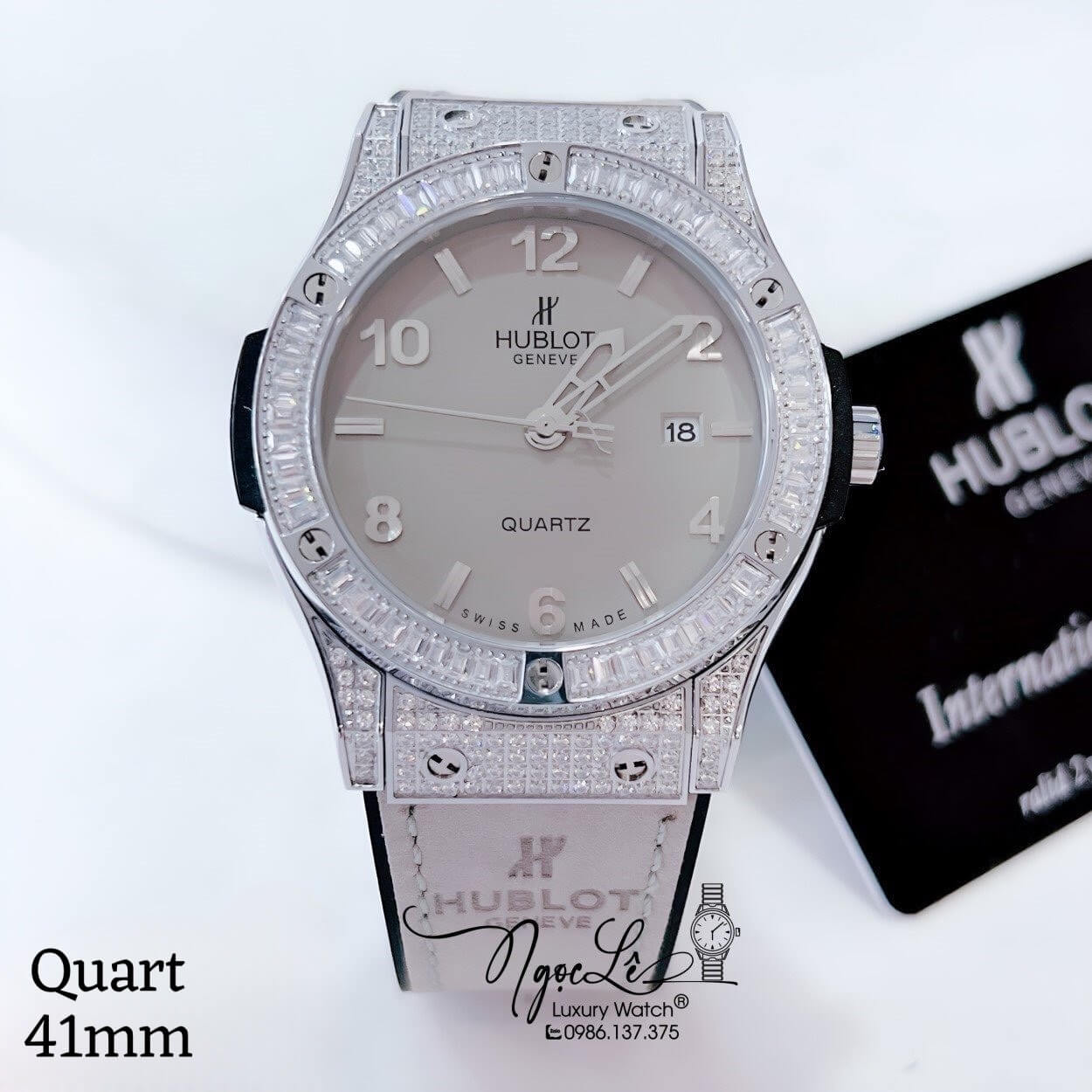 Đồng Hồ Hublot Classic Fusion Nam Dây Da Silicon Xám Đính Đá Vỏ Silver Size 41mm