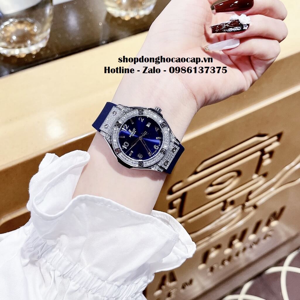 Đồng Hồ Hublot Classic Fusion Nữ Dây Silicon Xanh Dương 34mm Đính Đá