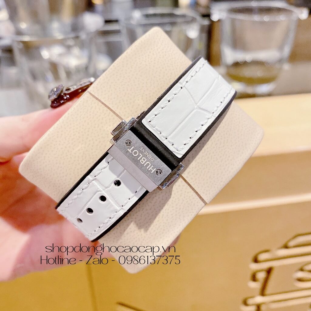 Đồng Hồ Hublot Classic Fusion Nữ Dây Da Silicon Trắng 34mm Đính Đá
