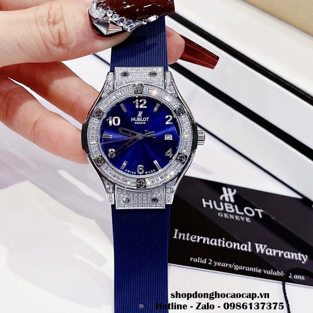 Đồng Hồ Hublot Classic Fusion Nữ Dây Silicon Xanh Dương 34mm Đính Đá