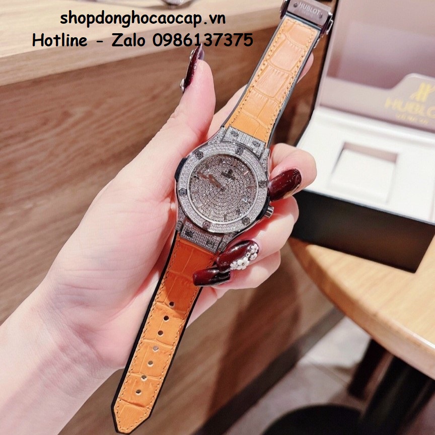 Đồng Hồ Hublot Classic Fusion Dây Da Silicon Cam Đính Đá Bạc