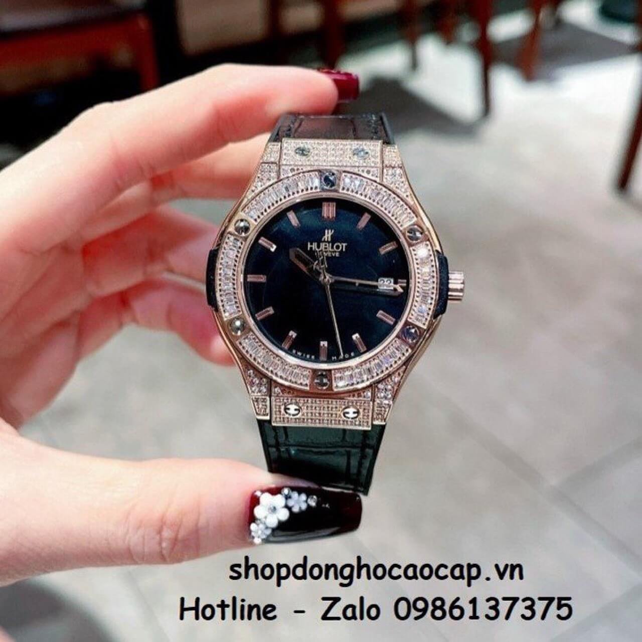 Đồng Hồ Hublot Classic Fusion Dây Da Silicon Đen Đính Đá Rose