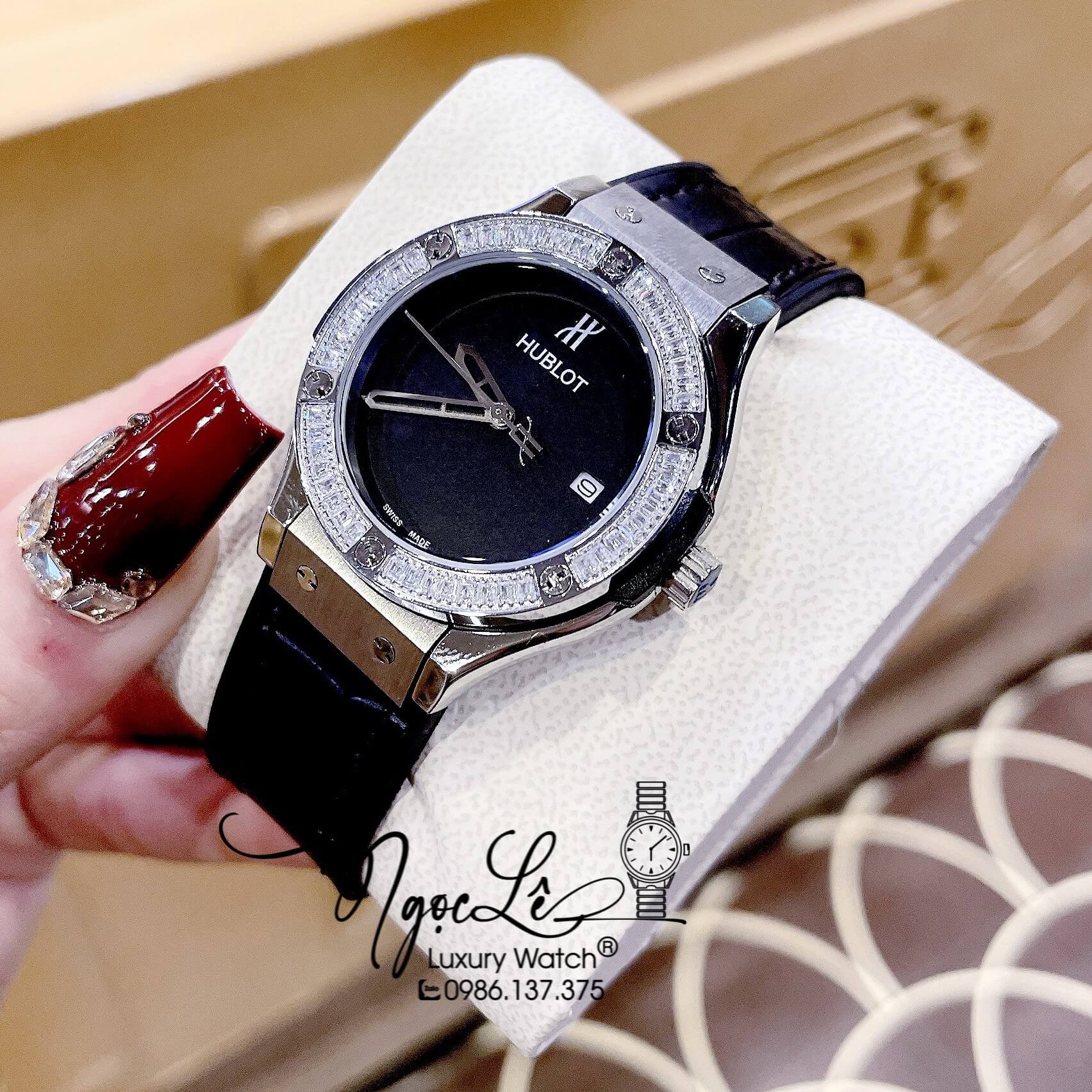 Đồng Hồ Hublot Classic Fusion Nữ Dây Silicon Đen Đính Đá Silver Size 34mm
