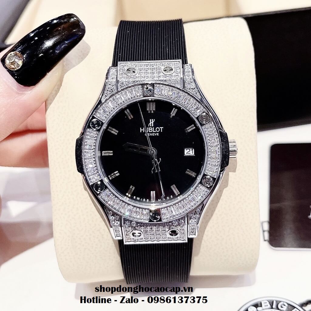 Đồng Hồ Hublot Classic Fusion Nữ Silicon Đen Đính Đá Bạc 34mm