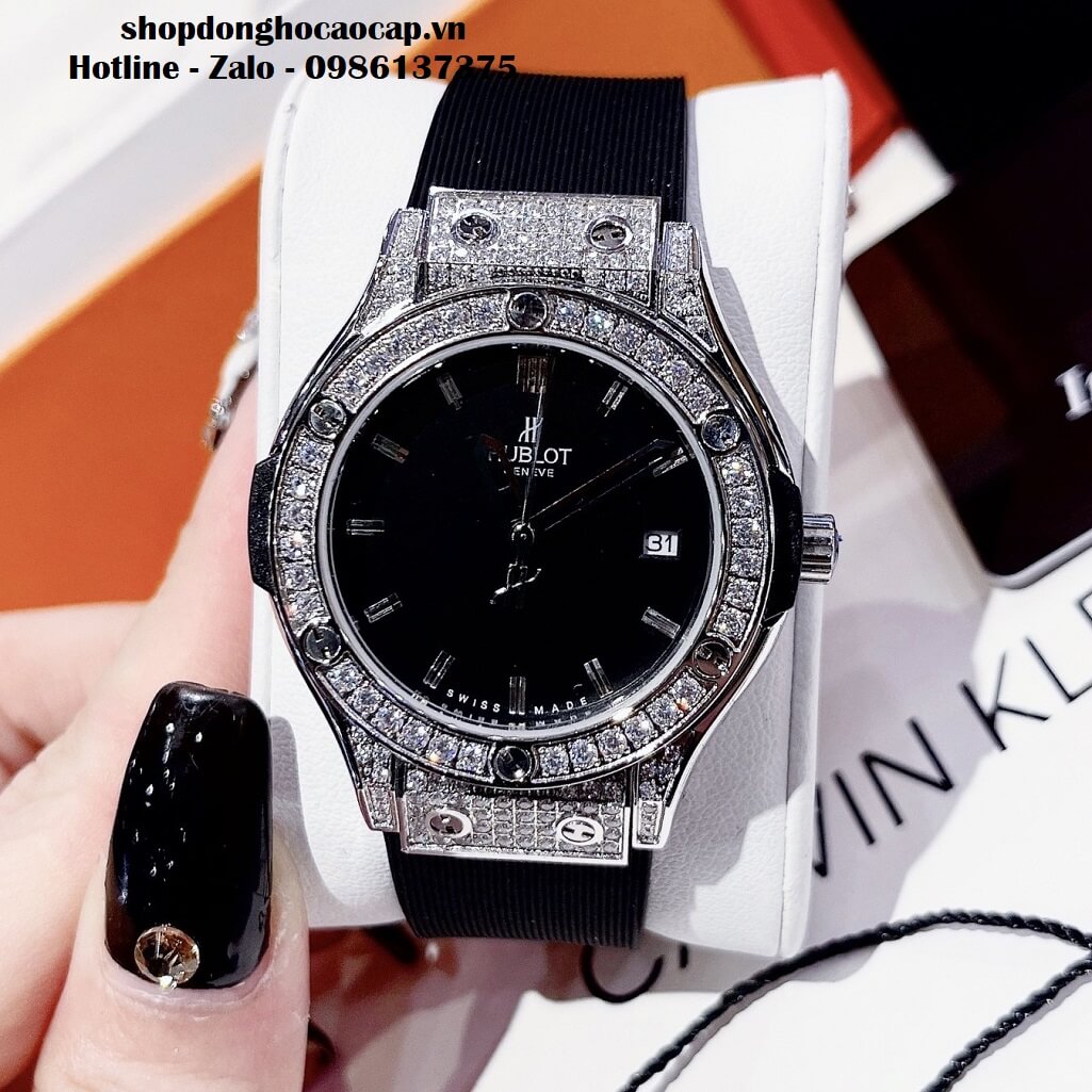 Đồng Hồ Hublot Classic Fusion Nữ Silicon Đen Đính Đá Bạc 34mm