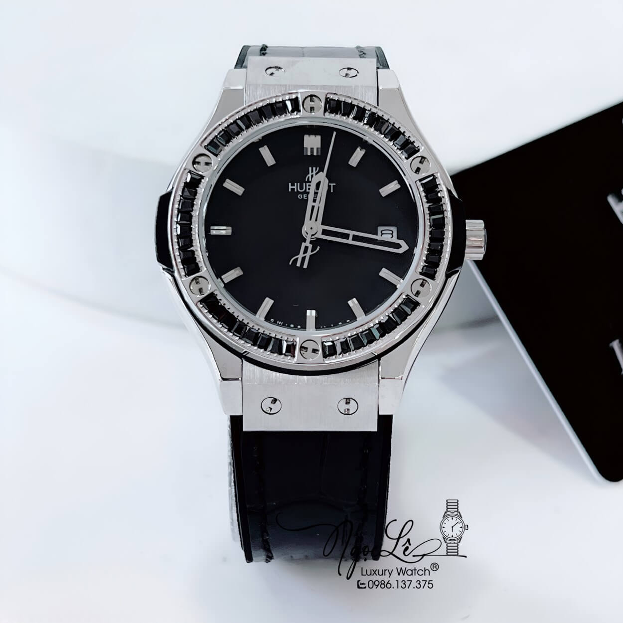 Đồng Hồ Hublot Classic Fusion Nữ Đính Đá Đen Dây Da Silicon Đen Mặt Đen Size 34mm