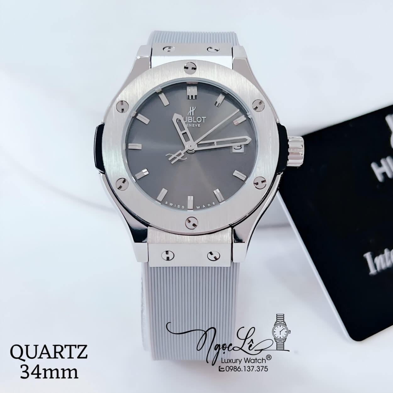 Đồng Hồ Hublot Classic Fusion Nữ Dây Silicon Xám Niềng Trơn Vỏ Thép Silver Size 34mm