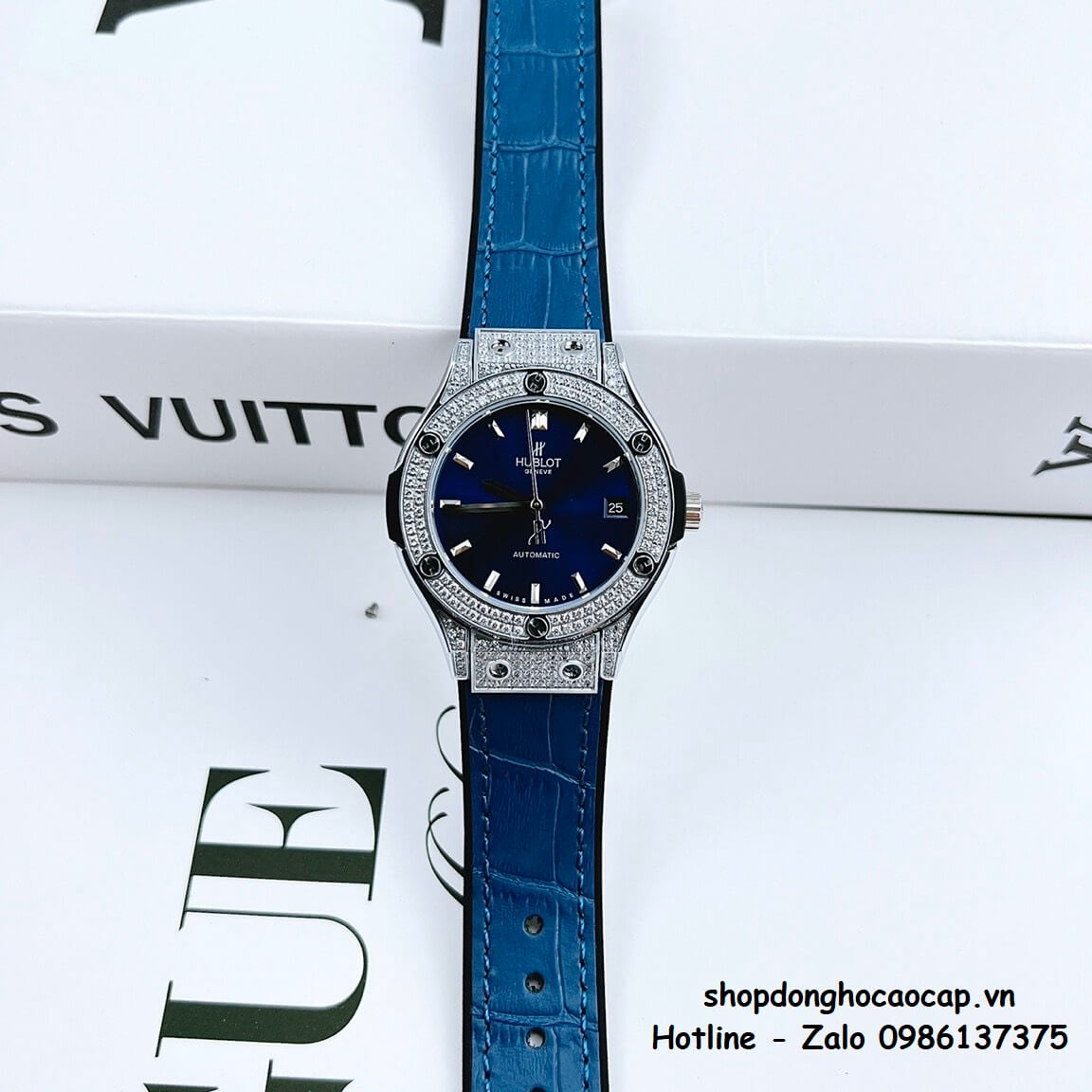 Đồng Hồ Hublot Classic Fusion Nữ Tự Động Xanh Dương 34mm